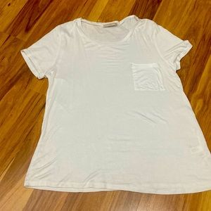 White t-shirt